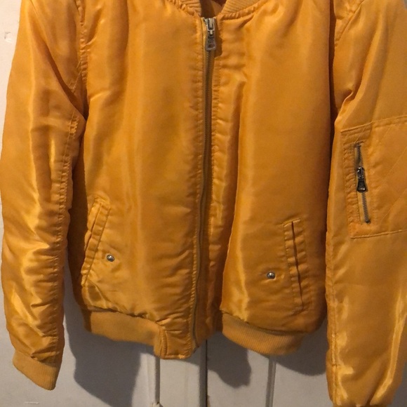 Women puffer jacket - Picture 3 of 3